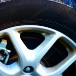 opony-typu-run-flat-komfort-i-bezpieczestwo-czy-twarda-jazda-i-drogi-serwis